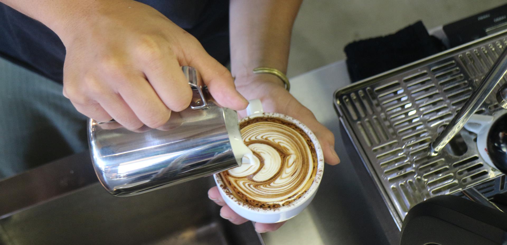 COFFEE1杯から始まる合縁奇縁